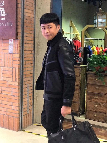 一个人的生活男装2022秋冬季黑色外套