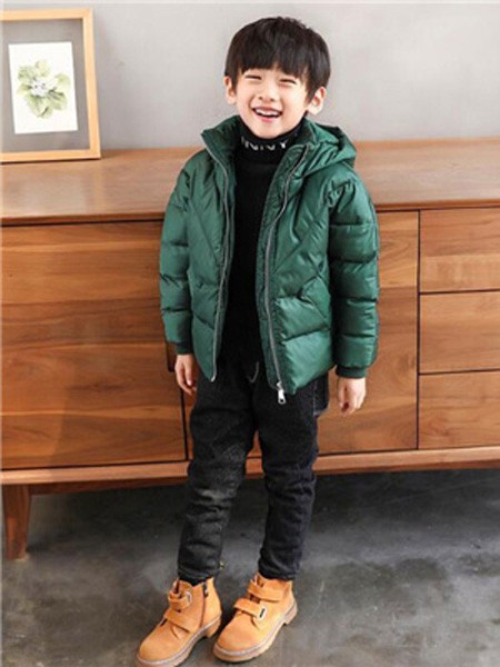 忆稚2022秋冬季绿色棉服