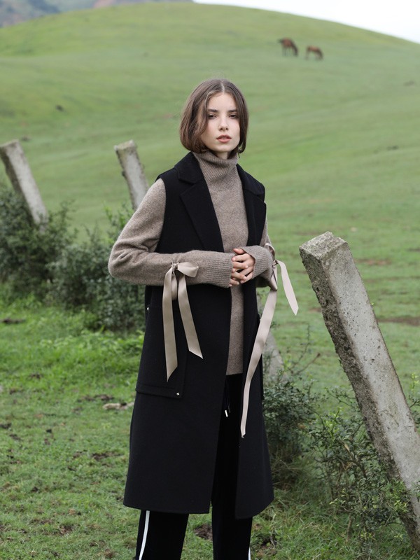 播冉女装2022秋冬季咖啡色毛衣