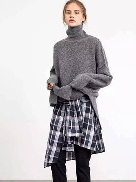 海琪美女装2022秋冬季灰色毛衣