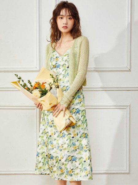 Abun2022春夏季绿色吊带裙