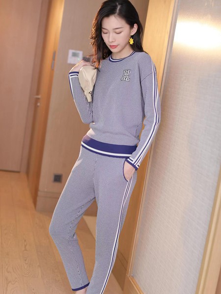 开希米娜女装2022秋冬季紫色背心