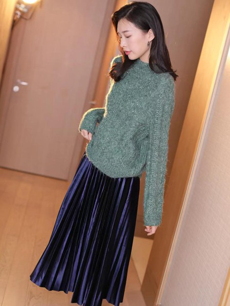 开希米娜女装2022秋冬季绿色毛衣