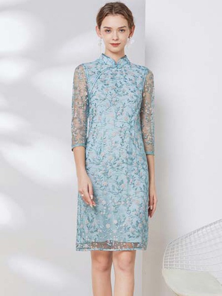 经典故事2022春夏季蓝色连衣裙