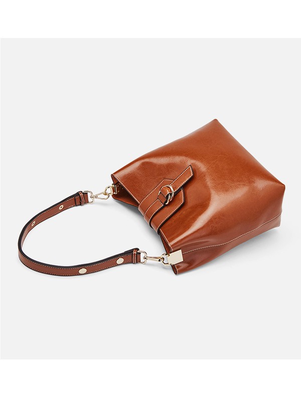 那沃2022咖啡色方形包