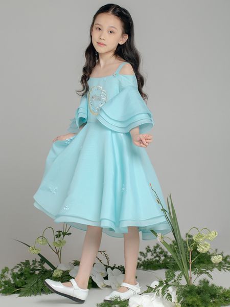 贝的屋2022春夏季蓝色连衣裙