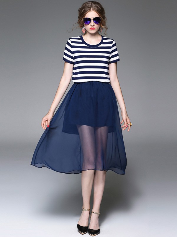 米女文女装2022春夏季拼色连衣裙