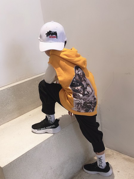 BennyJenny2022秋冬季黄色卫衣