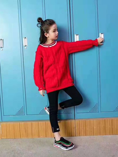 广州小明星童装2022秋冬季红色毛衣