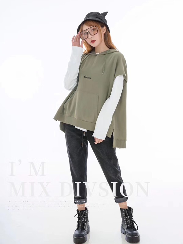 弗拉女装2022春夏季白色T恤