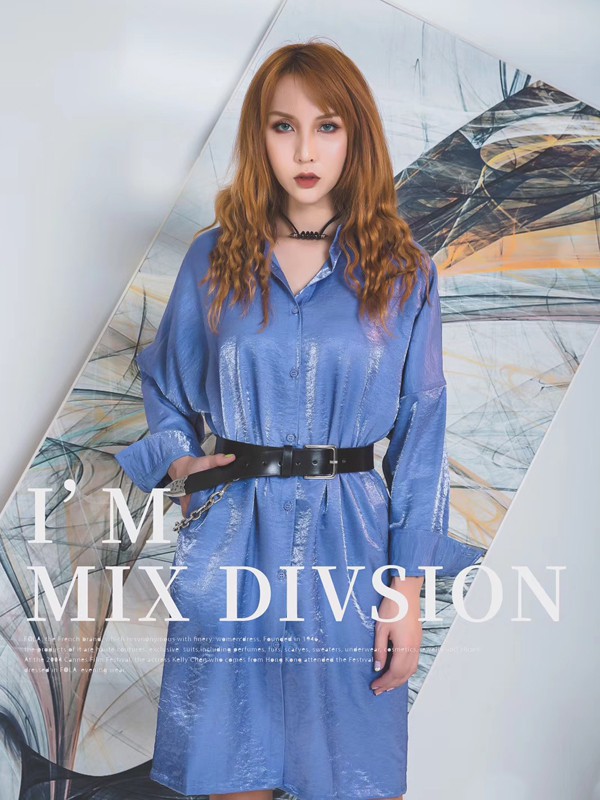 弗拉女装2022春夏季蓝色连衣裙