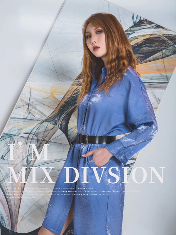 弗拉女装2022春夏季蓝色连衣裙