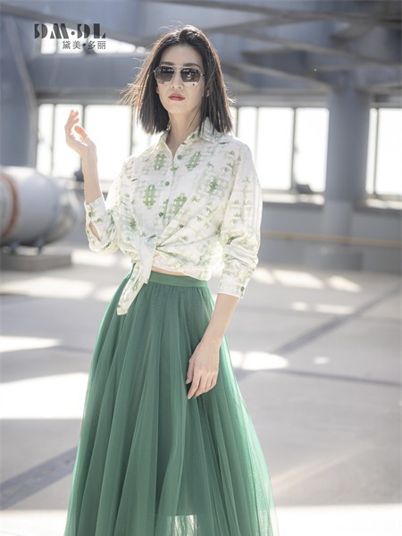 黛美多丽女装2022春夏季白色长裙