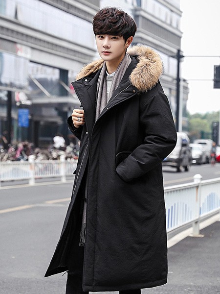 独领亿阁2022秋冬季黑色派克服