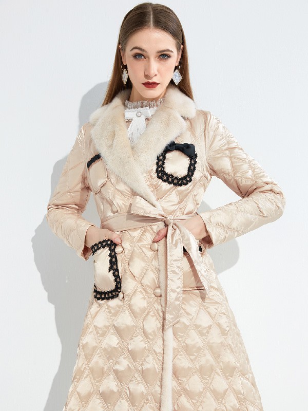 臻色调女装2022秋冬季米色大衣