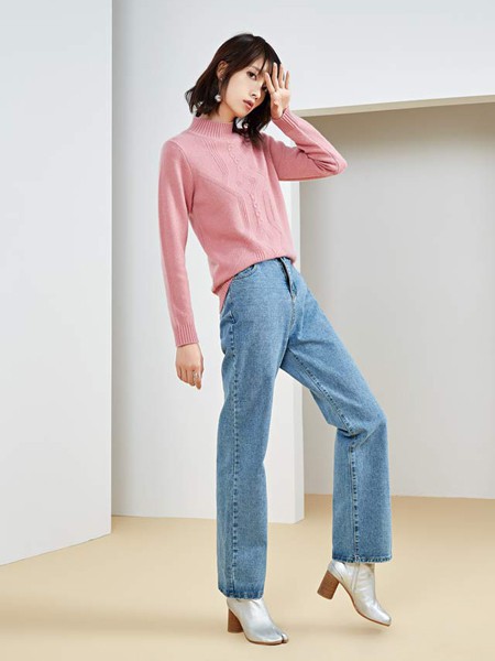 华家那2022秋冬季粉色毛衣