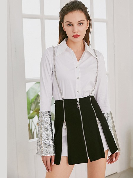 WISKII2022秋冬季黑色短裙