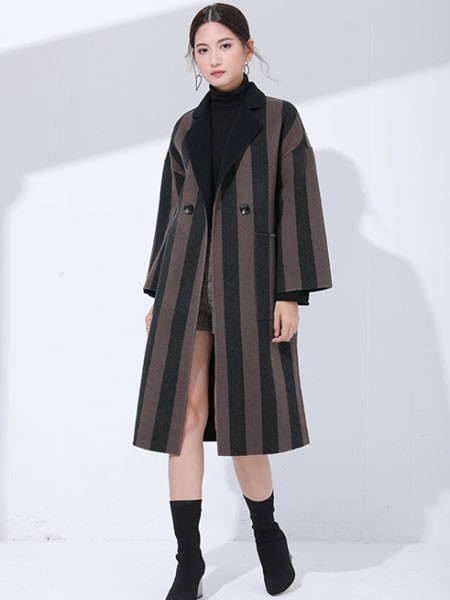 Candy&Ryan女装2022秋冬季黑色大衣