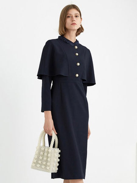 艾达禾女装2022秋冬季黑色连衣裙