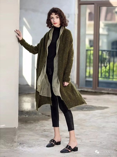 艾达禾女装2022秋冬季绿色大衣