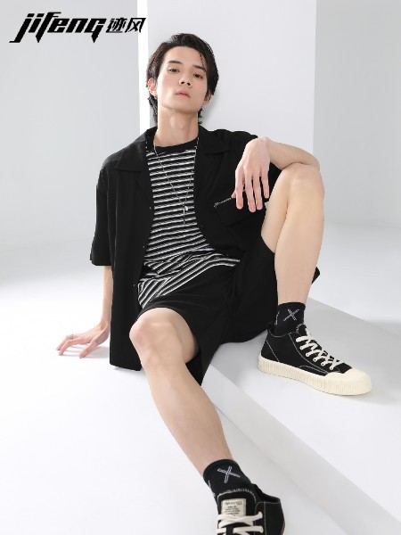 迹风男装2022春夏季黑色短裤