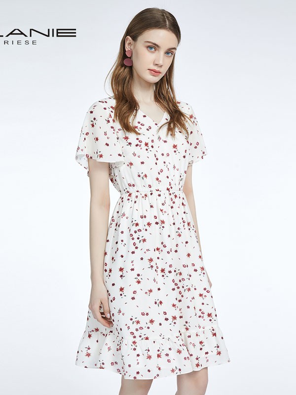 依兰女装2022春夏季白色连衣裙