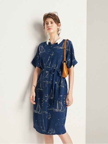 帕罗女装2022春夏季藏蓝色连衣裙