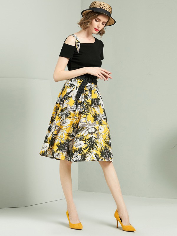 D2M2022春夏季拼色连衣裙