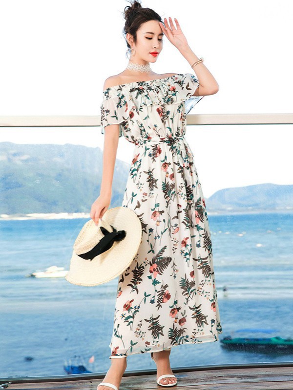 卡柏迪2022春夏季白色连衣裙