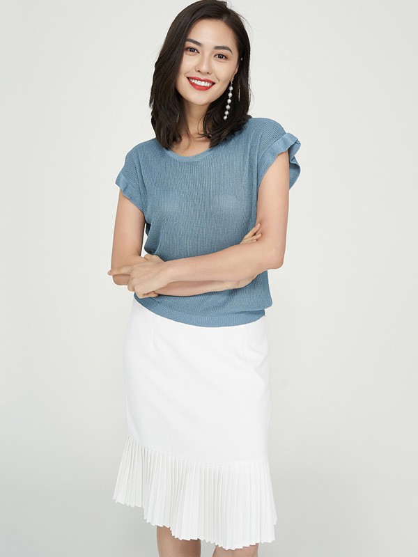 纽纳斯休闲装2022春夏季白色包臀裙