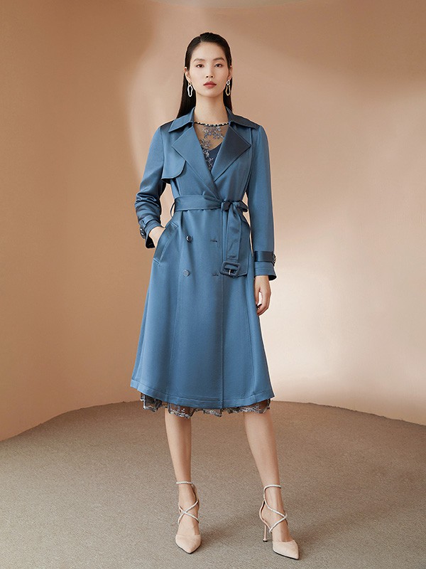 佳纷时尚馆女装2022秋冬季蓝色风衣