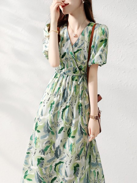 佐思琳女装2022春夏季绿色连衣裙