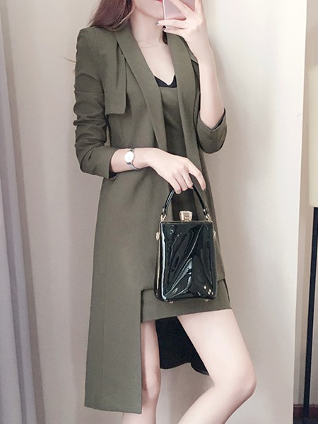 佐思琳女装2022春夏季军绿色风衣