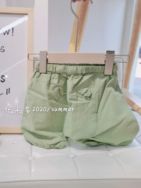 优米多童装2022春夏季绿色短裤