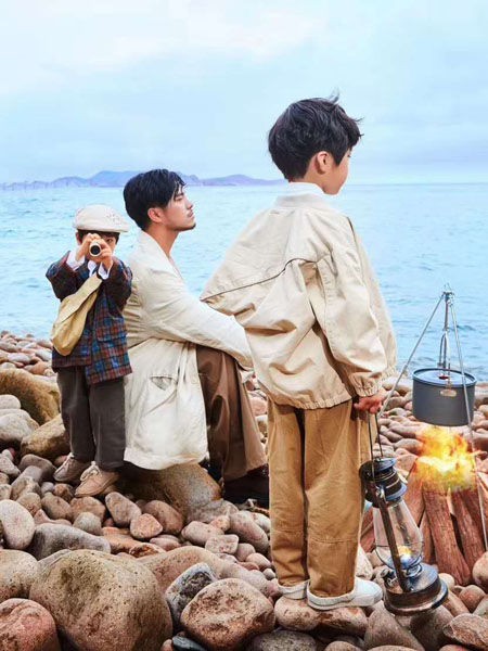 吾名堂童装2022秋冬季米色外套