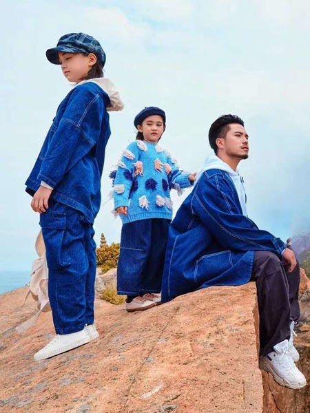 吾名堂童装2022秋冬季藏蓝色阔腿裤