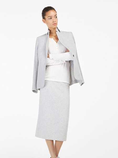 ​优刻定制男装2022春夏季红色半身裙