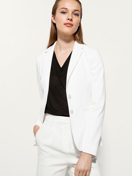 ​优刻定制男装2022春夏季白色西装