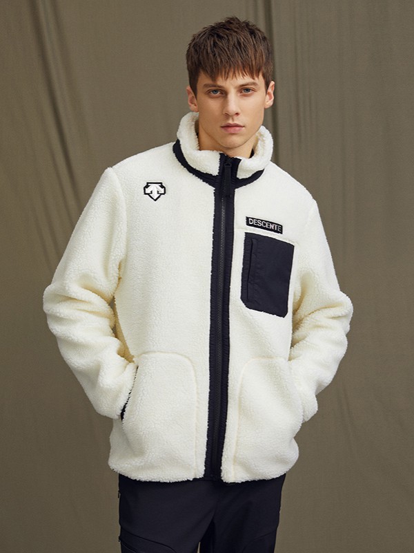 迪桑特运动装2022秋冬季白色大衣