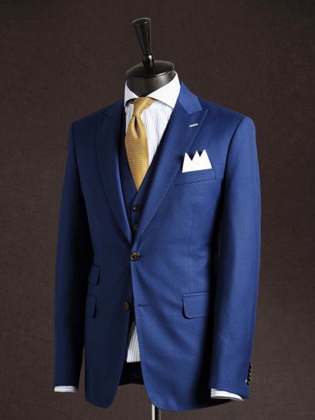 ​皇家绅士男装2022秋冬季藏蓝色西装
