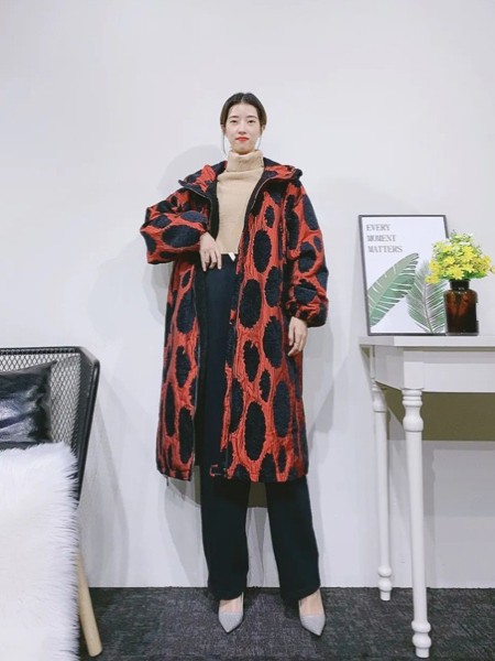 紫布语女装2022秋冬季黑色长裤