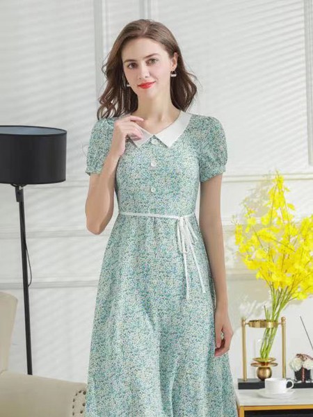 话欧女装2022春夏季绿色连衣裙