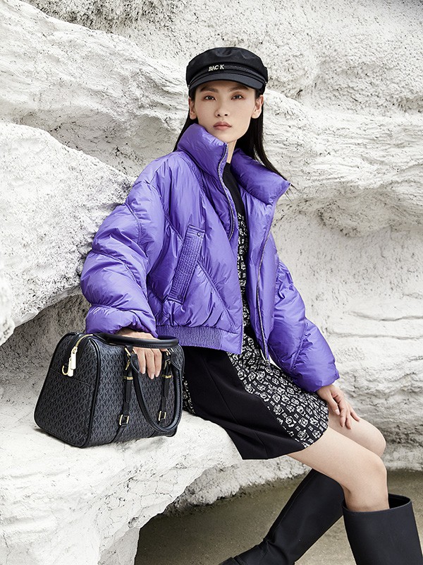 IN+茵嘉女装2022秋冬季紫色棉服