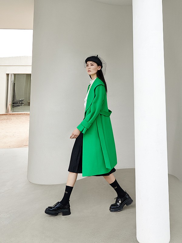 IN+茵嘉女装2022秋冬季绿色棉服