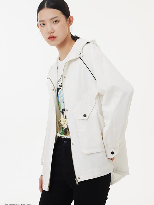 芊之美女装2022秋冬季藏蓝色T恤