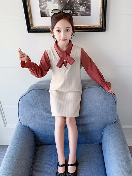 豆巴士Beanbus童装2022春夏季米色连衣裙