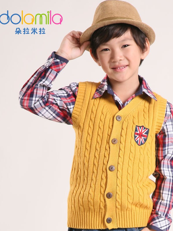 朵拉米拉2022秋冬季黄色背心
