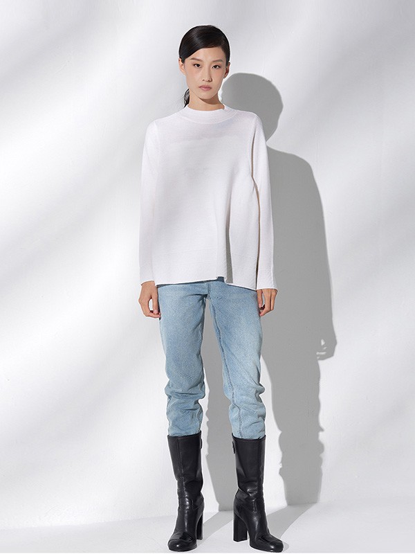 和言女装2022秋冬季白色T恤