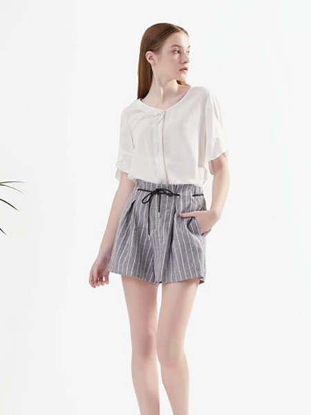 布同 女装2022春夏季白色衬衫