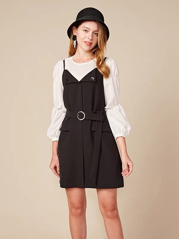 藏九女装2022秋冬季黑色吊带裙